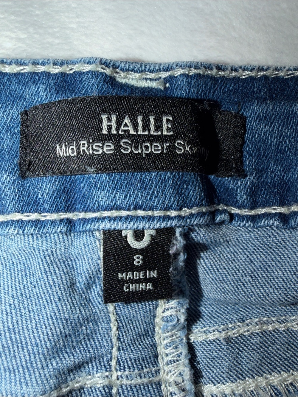 True Religion Girls Pink Heart Print Light Wash Halle mid-rise Skinny Jeans - Picture 5 of 8